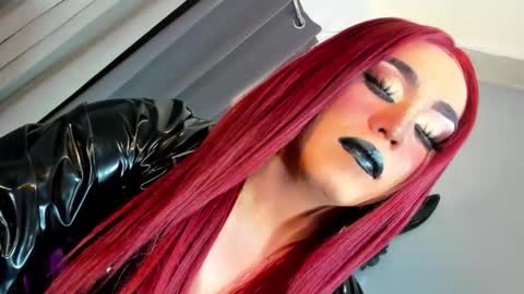 Snapshot of yourfiercemistress chatting on 17, 3, 2026 not into STINGY and CHEAP people online show from 17, 3, 2026