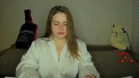 yourgem__ online show from 27, 2, 2025