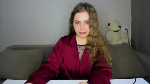 yourgem__ online show from 22, 4, 2026