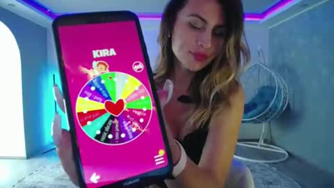 call meKira online show from 13, 10, 2025