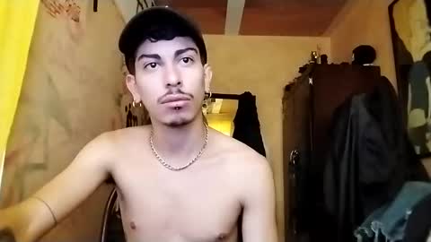Snapshot of yourgodzeus chatting on 28, 1, 2025 yourgodzeus online show from 28, 1, 2025