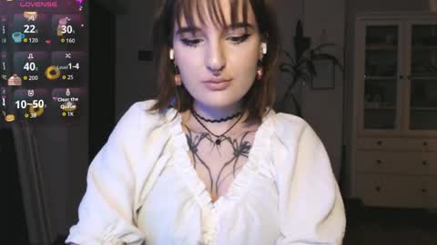 Snapshot of yourhanna_ chatting on 5, 4, 2026 hanna online show from 5, 4, 2026