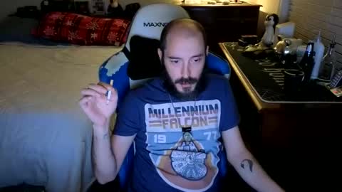 Snapshot of yourhighnessthis9inch chatting on 23, 9, 2025 Sh online show from 23, 9, 2025