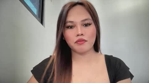 Snapshot of yourhotgirl_lyn chatting on 9, 6, 2026 yourhotgirl_lyn online show from 9, 6, 2026