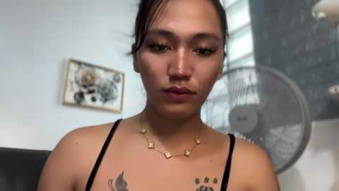 Snapshot of yourhotlove_jamellaxxx chatting on 26, 10, 2025 LOVING JAMMELA online show from 26, 10, 2025