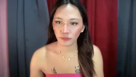 Snapshot of yourhotlove_jamellaxxx chatting on 13, 11, 2025 LOVING JAMMELA online show from 13, 11, 2025