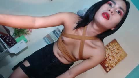 Snapshot of yourhottie_winxxx chatting on 19, 1, 2025 Mauie online show from 19, 1, 2025