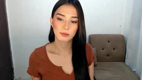 Snapshot of yourhottinglatisha chatting on 16, 9, 2025 trisha online show from 16, 9, 2025