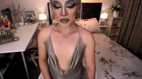 --               online show from 17, 12, 2025