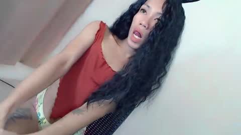 Snapshot of yourlove_rica chatting on 16, 2, 2025 yourlove_rica online show from 16, 2, 2025