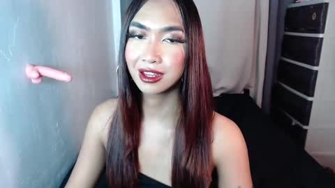 Snapshot of yourlovebella88 chatting on 2, 3, 2025 yourlovebella88 online show from 2, 3, 2025