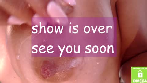 Snapshot of yourlovelykat chatting on 14, 12, 2024 Kait online show from 14, 12, 2024