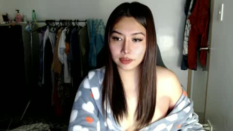 Snapshot of yourlovetifannyx chatting on 21, 2, 2025 tifanny online show from 21, 2, 2025