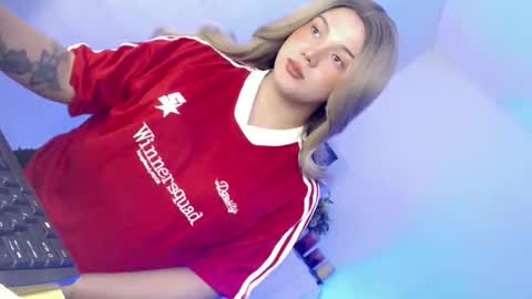 Snapshot of yourlovingpearl chatting on 18, 3, 2026 PEARL online show from 18, 3, 2026