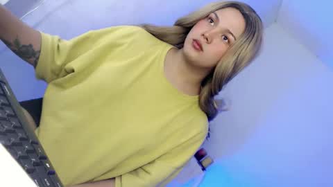 Snapshot of yourlovingpearl chatting on 22, 3, 2026 PEARL online show from 22, 3, 2026