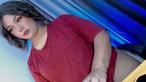 Snapshot of yourlovingpearl chatting on 7, 4, 2026 PEARL online show from 7, 4, 2026