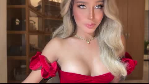 Snapshot of yourlovingpearlita1000 chatting on 8, 1, 2026 Pearl online show from 8, 1, 2026