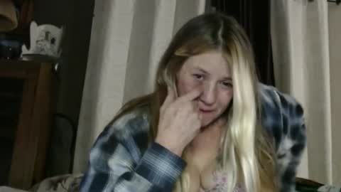 yourmomma999 online show from 9, 12, 2024