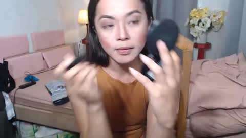 Snapshot of yournewgirldiane chatting on 20, 12, 2025 BigCockTsMistress online show from 20, 12, 2025