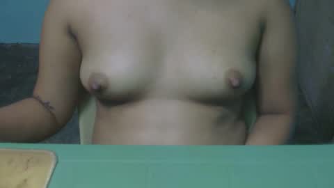 Snapshot of yourpinay_belle chatting on 23, 5, 2026 Belle online show from 23, 5, 2026