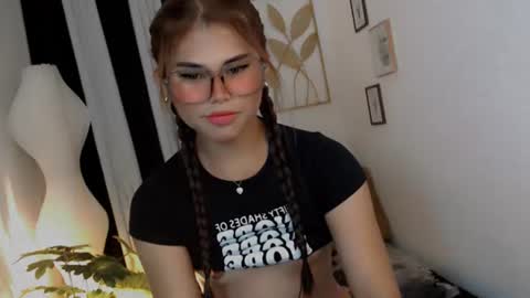 Snapshot of yourprettyblythe_ts chatting on 23, 6, 2026 yourprettyblythe_ts online show from 23, 6, 2026