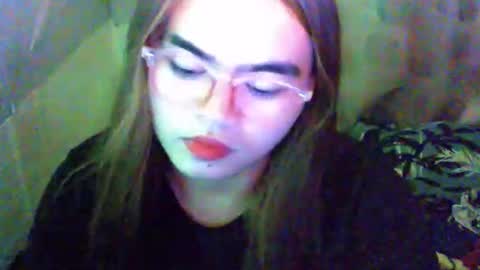 Snapshot of yourprincessthea chatting on 23, 4, 2026 yourprincessthea online show from 23, 4, 2026