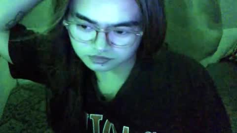 Snapshot of yourprincessthea chatting on 5, 5, 2026 yourprincessthea online show from 5, 5, 2026