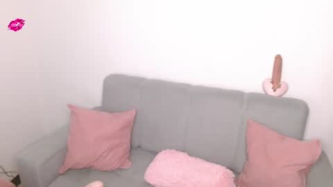yourprivateslut online show from 18, 6, 2026