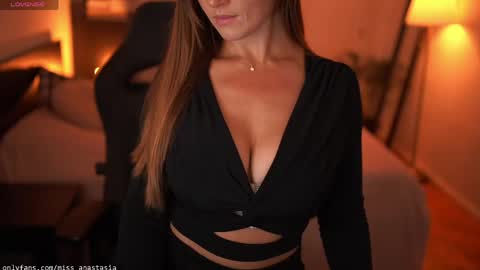 Snapshot of yours_anastasia chatting on 18, 5, 2026 Anastasia online show from 18, 5, 2026