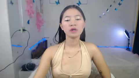 Snapshot of yours_audrey chatting on 7, 10, 2025 audrey online show from 7, 10, 2025