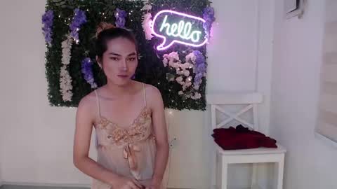    online show from 1, 2, 2025