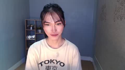    online show from 4, 3, 2025