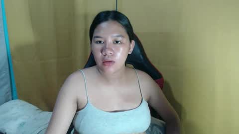 yoursexy_reb online show from 27, 3, 2026