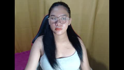 yoursexy_reb online show from 28, 3, 2026