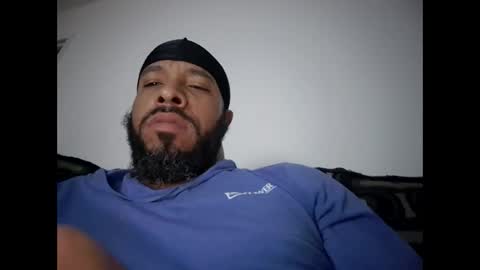 Snapshot of yoursexydaddy79 chatting on 18, 3, 2026 mother fucker online show from 18, 3, 2026