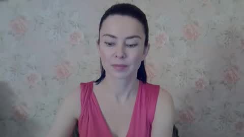 yoursofia_ online show from 6, 1, 2026