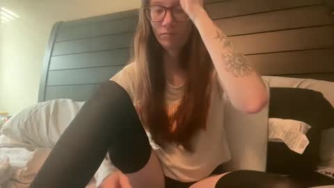 yourstrulylivy online show from 6, 2, 2025