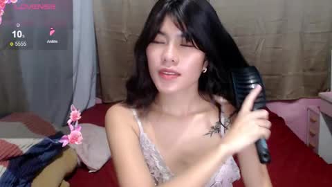 Snapshot of yoursweet_asian20 chatting on 25, 9, 2025 Maddie online show from 25, 9, 2025