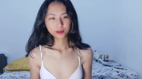 Snapshot of yoursweetestkiwi chatting on 18, 4, 2026 Kiwi online show from 18, 4, 2026