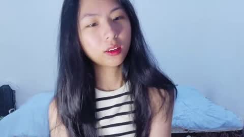 Snapshot of yoursweetestkiwi chatting on 1, 5, 2026 Kiwi online show from 1, 5, 2026