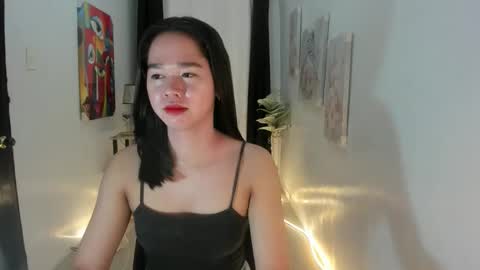 yourtinybunny online show from 28, 9, 2025