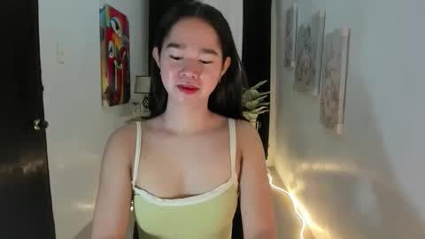 yourtinybunny online show from 25, 10, 2025