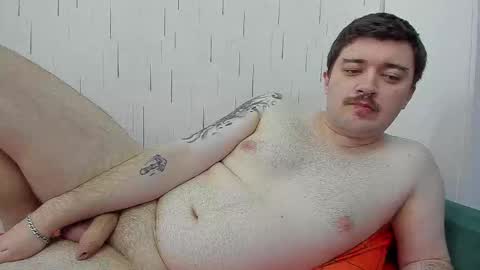 Snapshot of yourtotoro chatting on 25, 9, 2025 Mike online show from 25, 9, 2025