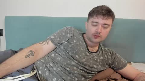 Snapshot of yourtotoro chatting on 9, 4, 2026 Mike online show from 9, 4, 2026