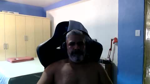 Snapshot of yourtoytoyoumaster3 chatting on 7, 1, 2026 yourtoytoyoumaster3 online show from 7, 1, 2026