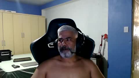 Snapshot of yourtoytoyoumaster3 chatting on 9, 1, 2026 yourtoytoyoumaster3 online show from 9, 1, 2026