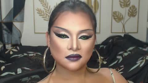 Snapshot of yourtrannyqueenxxx chatting on 22, 9, 2025 Anastacia Grey online show from 22, 9, 2025