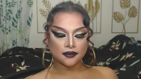 Snapshot of yourtrannyqueenxxx chatting on 7, 10, 2025 Anastacia Grey online show from 7, 10, 2025