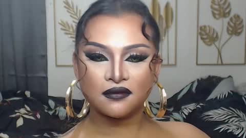 Snapshot of yourtrannyqueenxxx chatting on 13, 1, 2026 Anastacia Grey online show from 13, 1, 2026