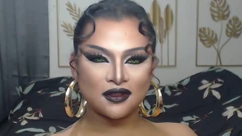 Snapshot of yourtrannyqueenxxx chatting on 16, 1, 2026 Anastacia Grey online show from 16, 1, 2026